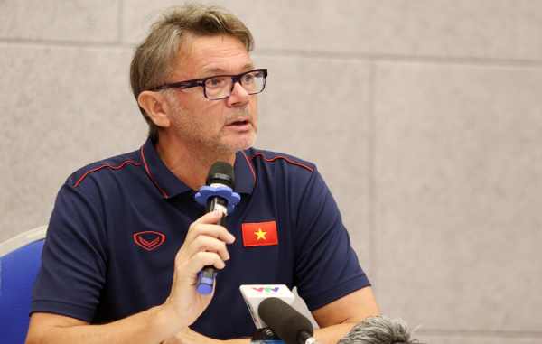 Huấn luyện viên Philippe Troussier - HLV mới của tuyển Việt Nam