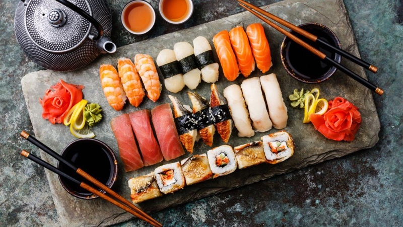 Ăn sushi có tăng cân không? Ăn sushi đúng cách để chăm sóc sức khỏe tốt hơn