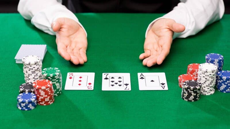 Cược 3 lần trong Poker là gì? Cách sử dụng Poker 3bet hiệu quả