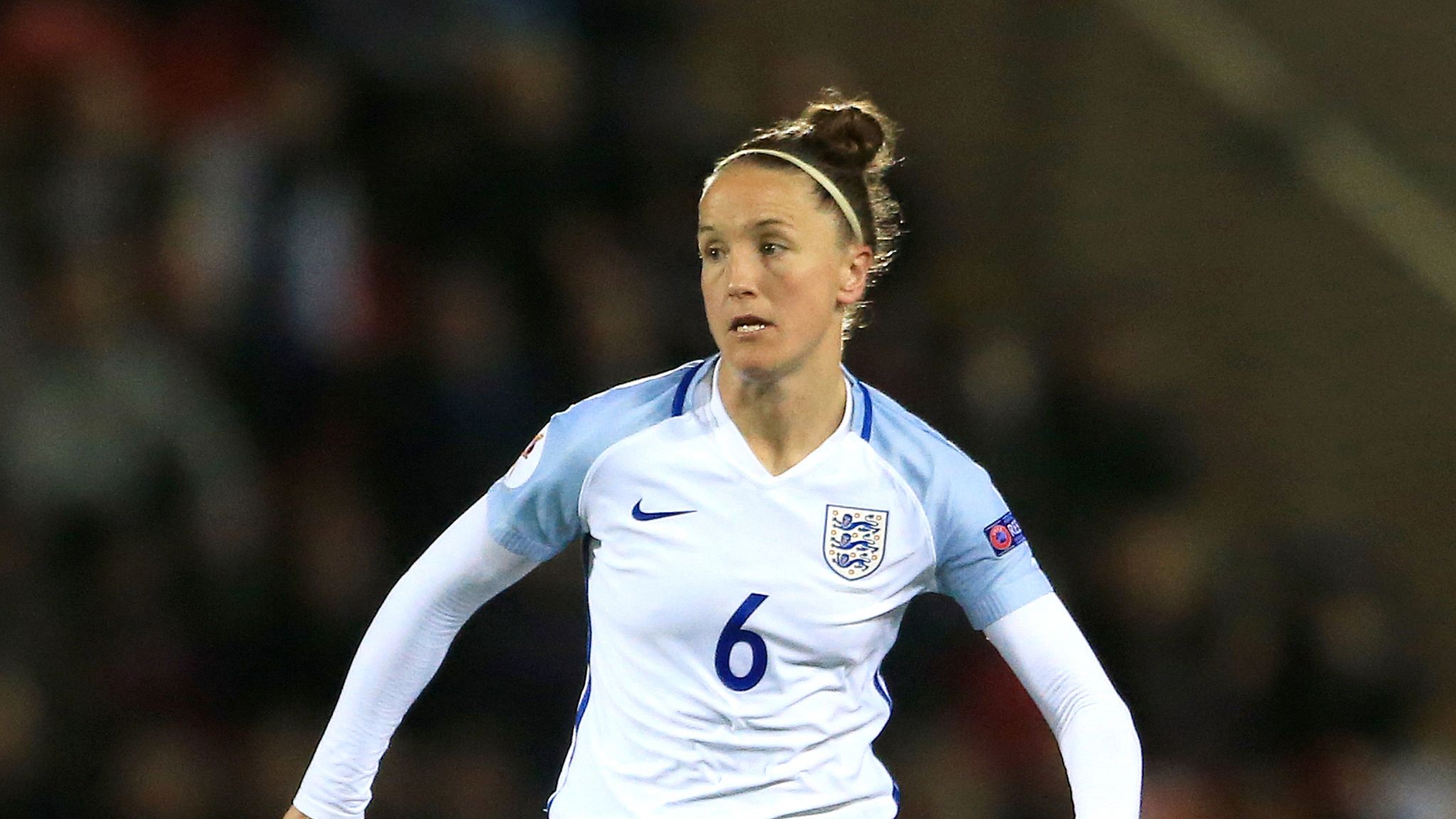 Casey Stoney announces retirement from football | Football News | Sky Sports