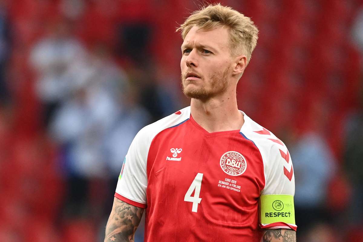 Simon Kjaer: Vị thuyền trưởng được Chúa ban tặng