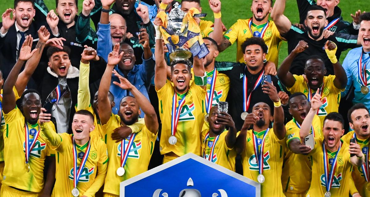 Áo đấu mới của CLB Nantes 2023 - 2024 - Cơn lốc vàng "hủy diệt" Ligue 1