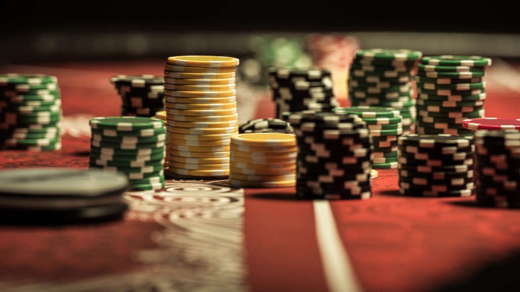 Deep Stack Poker Là Gì? Giải Thích Deep Stack Poker Qua 4 Chiến Thuật