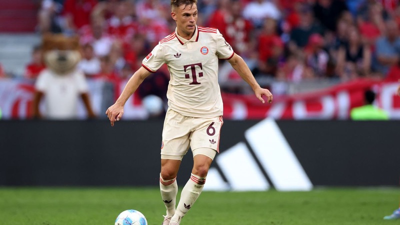Joshua Kimmich là nhân tố then chốt trong kỷ nguyên thống trị của Bayern Thủ lĩnh tuyến giữa Joshua Kimmich